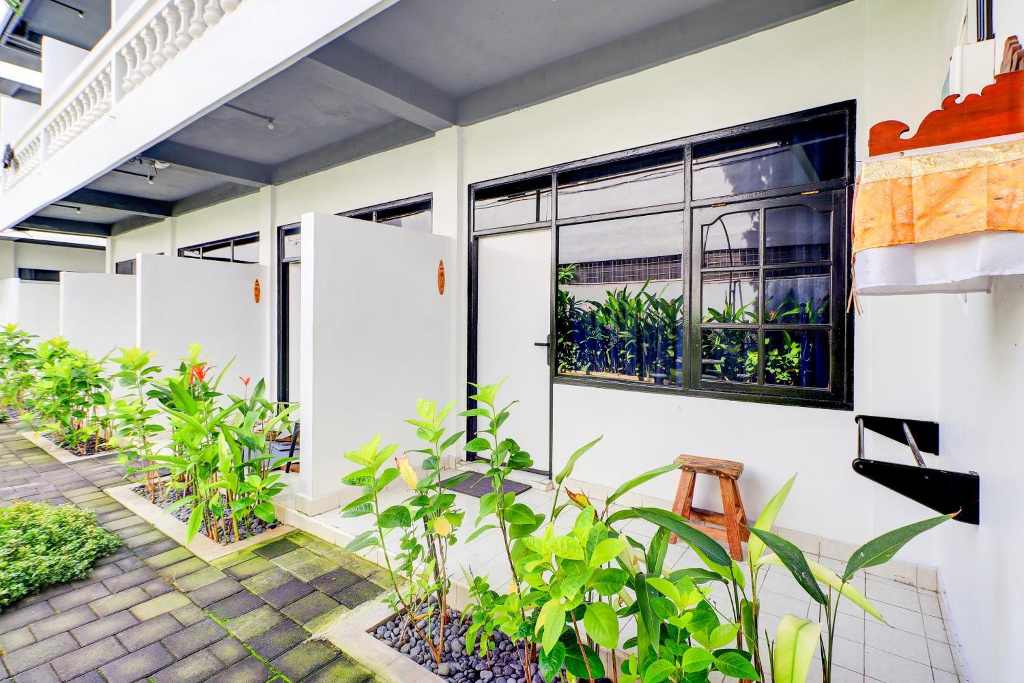 Collection O Legian Near Legian Beach ภายนอก รูปภาพ